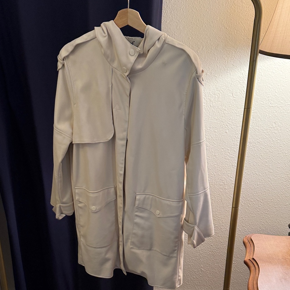 Zara Cream trf Collection Label
